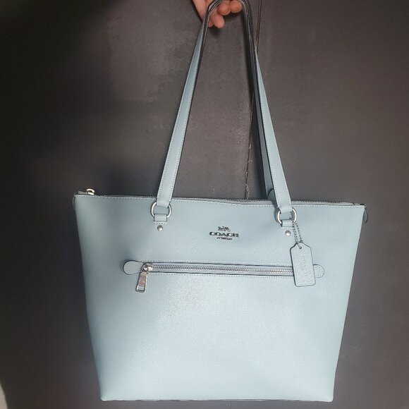 Light blue Coach tote - Picture 1 of 11